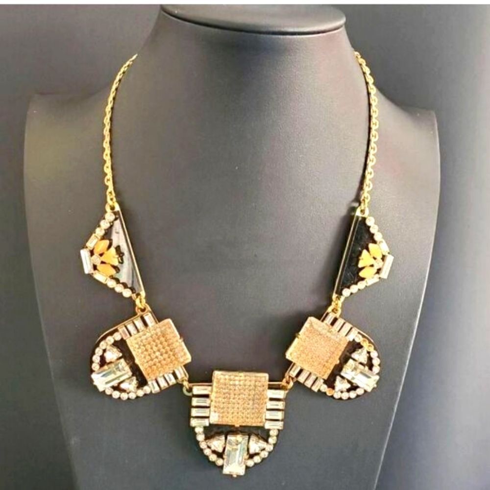 KATE SPADE NECKLACE!!! 